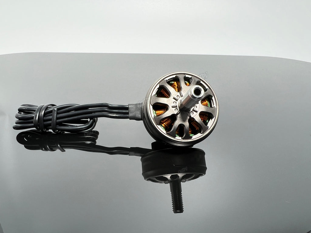 AMAX 2207 1950KV Bando Ultra Motor